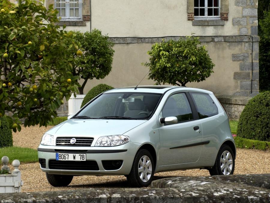  Fiat Punto 3-Door (188) 2003 года  (фото 28 из 30)